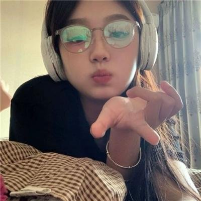 搭车遇狼惊魂记